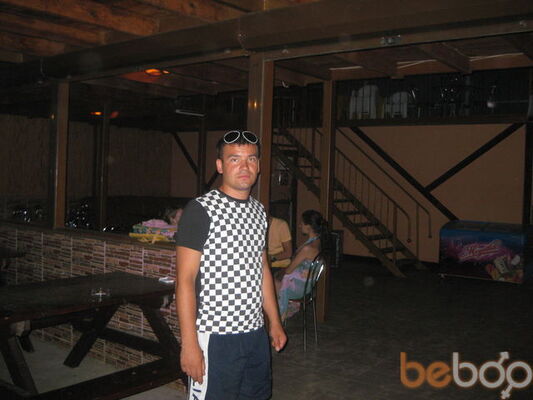  ,   Gioni, 37 ,   ,   , c 