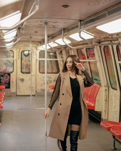  ,   Kristina, 28 ,     , c , 