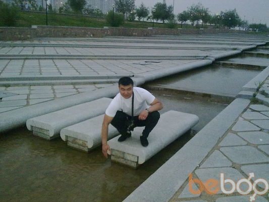  ,   Kazakh, 37 ,   ,   , c 