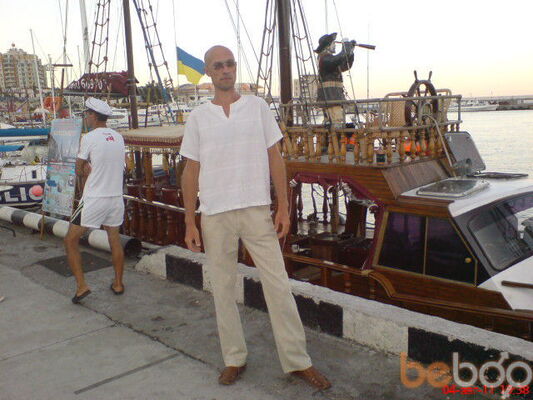  ,   Artem, 51 ,   ,   , c 