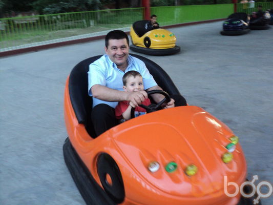  ,   Artur, 48 ,   