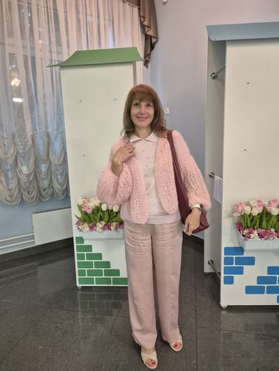  ,   Mari, 53 ,   ,   , c 