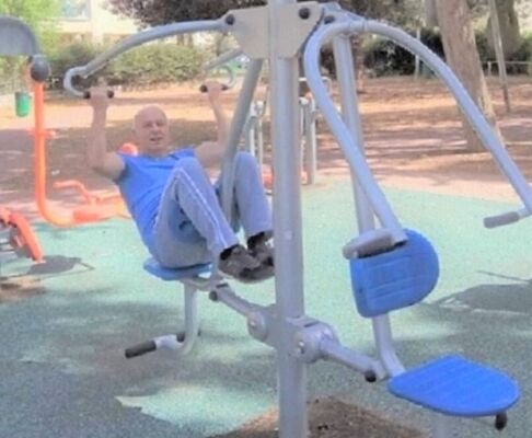  Holon,   , 65 ,   ,   