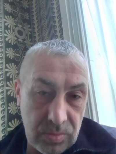  ,   Oleg, 52 ,   ,   , c , 