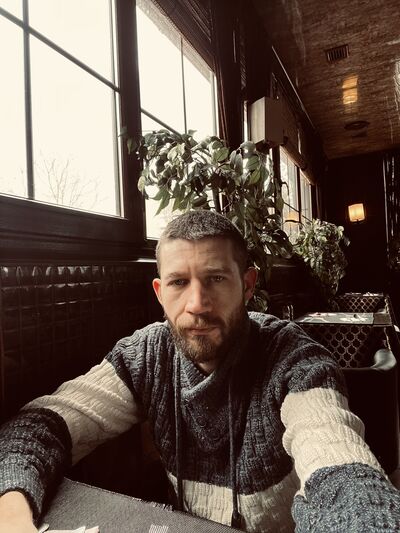  --,   , 33 ,   