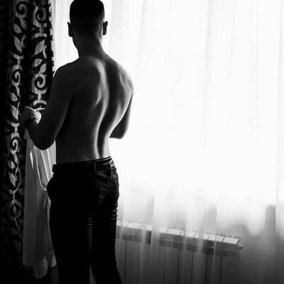  ,   Ruslan, 25 ,   ,   