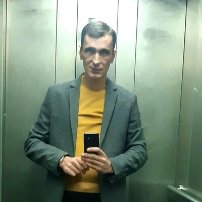  ,   Arman, 37 ,  
