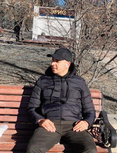  ,   Ayoub, 26 ,   ,   , c , 