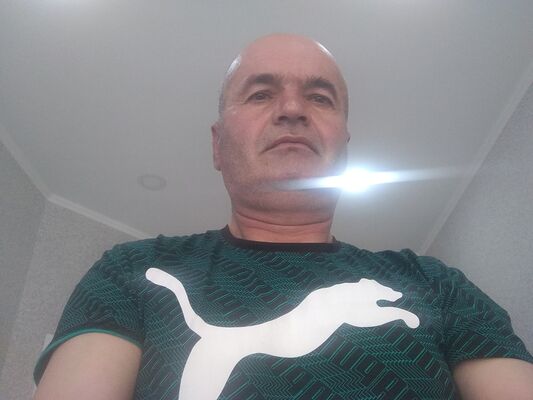  ,   Rafik, 56 ,   ,   