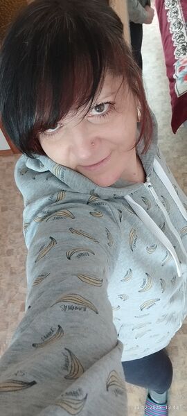  ,   Lana, 40 ,   ,   , c , 