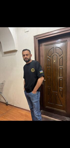  ,   Elmar, 41 ,   ,   