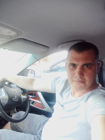  ,   Vladislav, 35 ,   ,   
