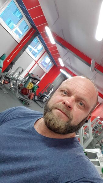  ,   Alex, 47 ,   ,   , c 