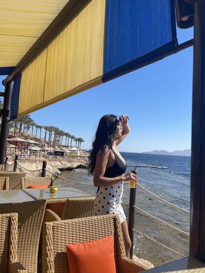  ,   Happy girl, 32 ,   ,   