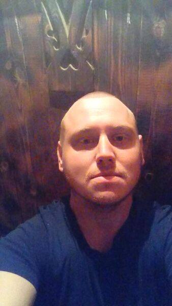  ,   Artem, 37 ,   c 