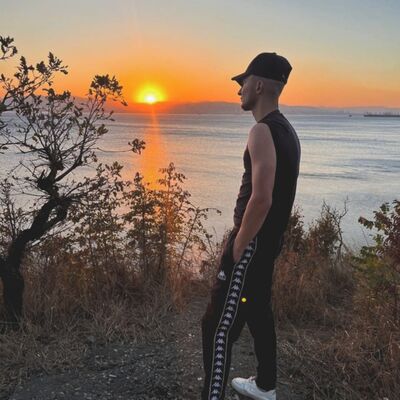  ,   Konstantin, 26 ,   ,   