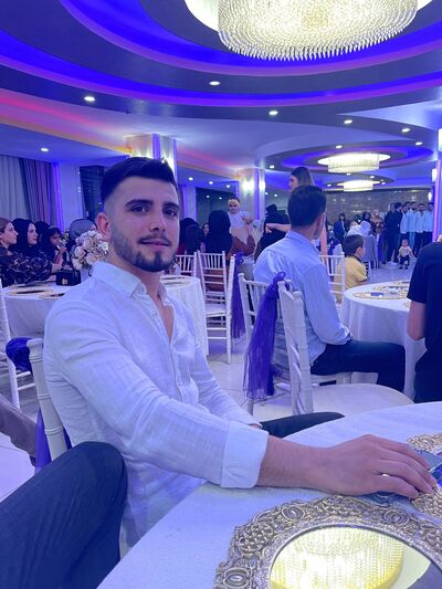  ,   Bekir, 25 ,   ,   