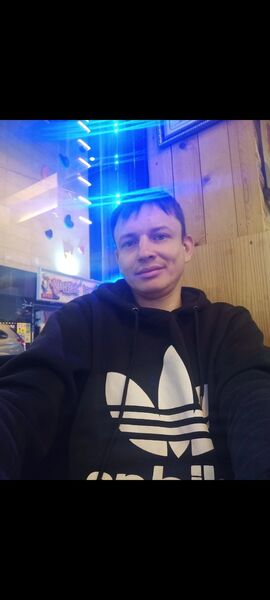  ,   Mikhail, 35 ,     , c 