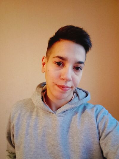  -,   Nadezhda, 26 ,     , c 