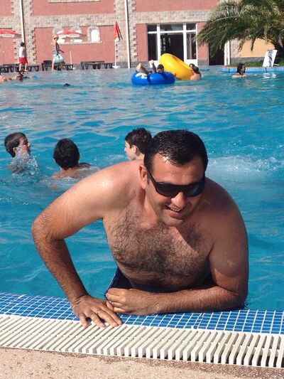  ,   Viktor, 45 ,   , 