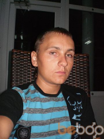  ,   Aleksandr, 32 ,   