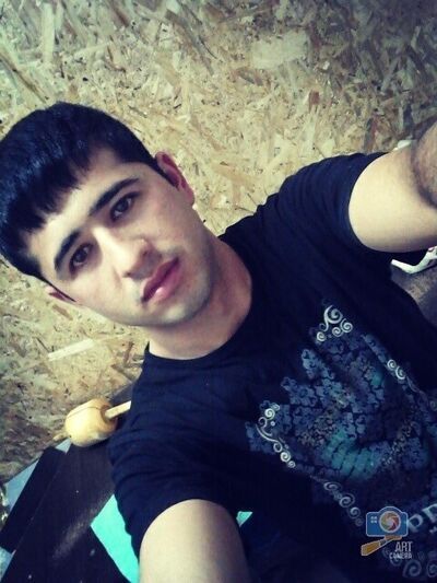  ,   Nurik, 32 ,   