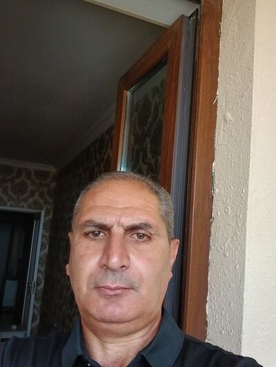  ,   Bayram, 52 ,   ,   , c , 
