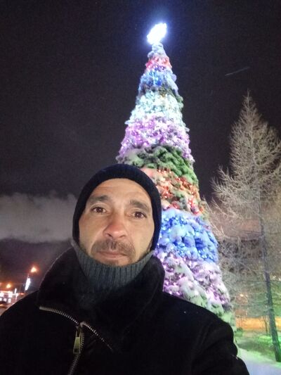   ,   Ilqar, 43 ,   c 