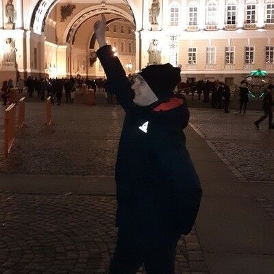  18900563  , 35 ,    -