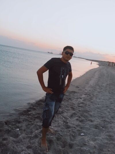  ,   TURLAN, 40 ,   