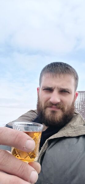  ,   Garik, 41 ,   ,   