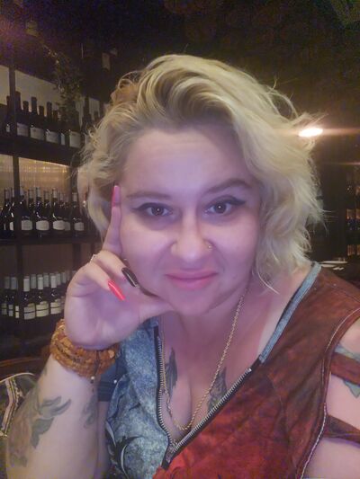  ,   Anna, 41 ,   c , 