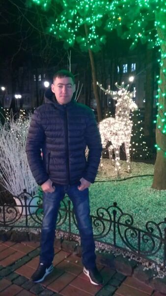  ,   Dmitry, 37 ,   c 