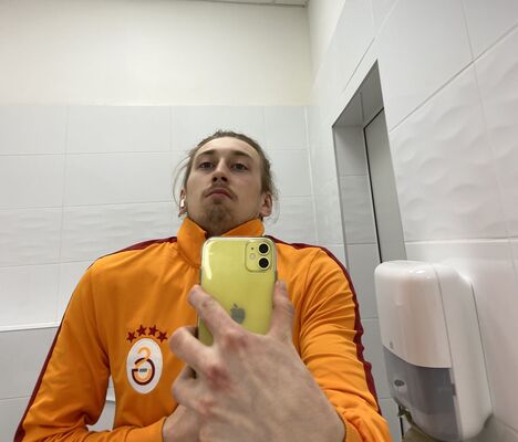  Warszawa,   , 27 ,   ,   