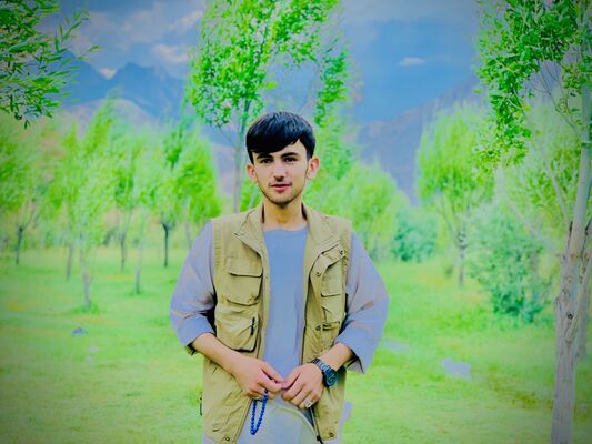  ,   Salahuddin, 28 ,   ,   