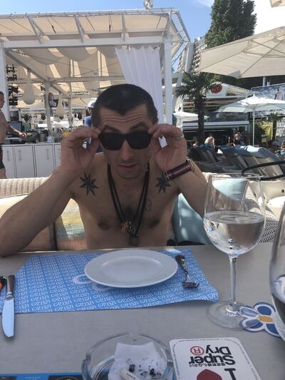  ,   David, 37 ,  