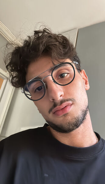  ,   Alex, 23 ,   ,   