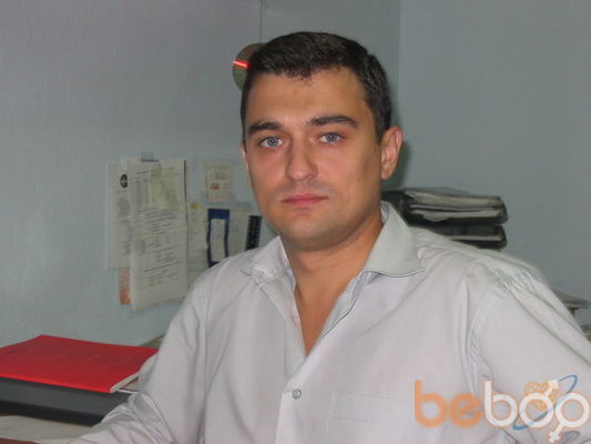  ,   Artur, 39 ,   