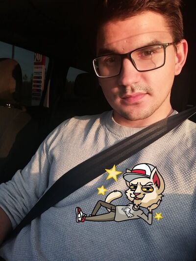  ,   Viktor, 28 ,   ,   , c 