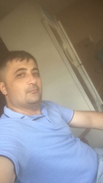  ,   Amir, 38 ,   ,   