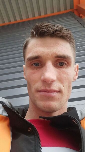  ,   Valdess, 32 ,   ,   