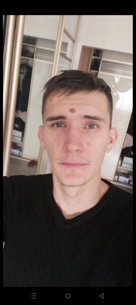  ,   Alexander, 32 ,     , c 