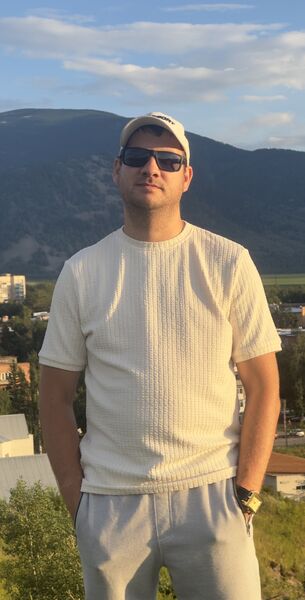 ,   Artem, 30 ,   ,   
