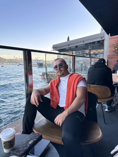  ,   Mehmet, 28 ,   ,   