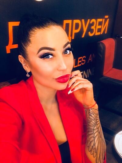  ,   Karina, 44 ,   ,   , c 