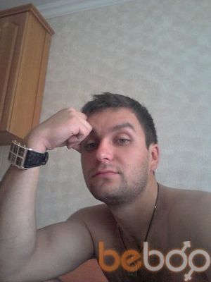  ,   Artem, 39 ,   