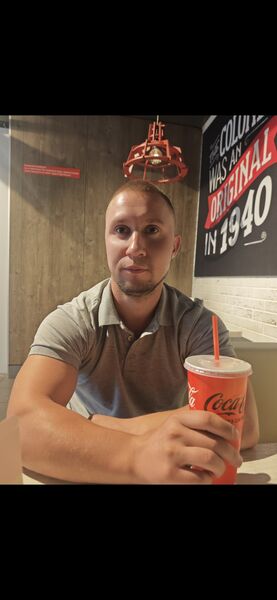  ,   Ilya, 31 ,   ,   , c , 