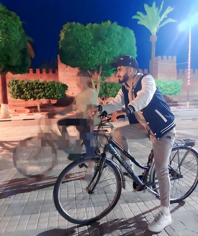  ,   Faisal, 27 ,   ,   