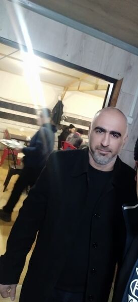  ,   Djoni, 41 ,   ,   