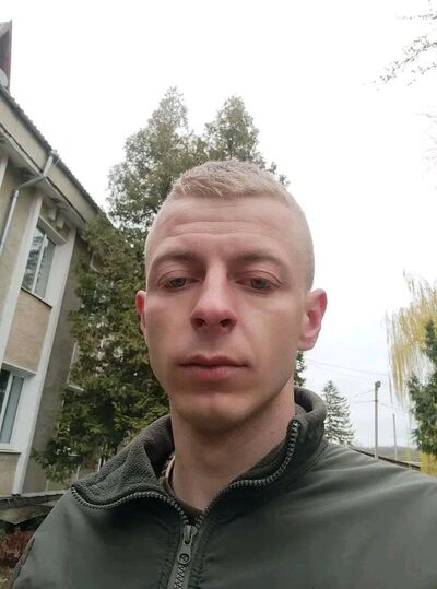  ,   Ihor, 29 ,   ,   